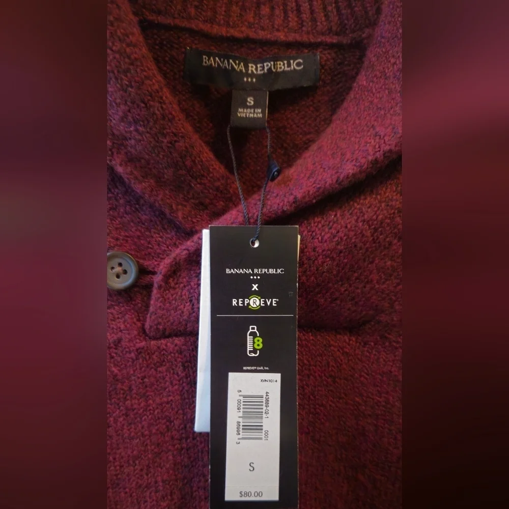 NWT- Banana Republic Men's Burgundy/Wine Pullover Button Neck Sweater-Size Small
